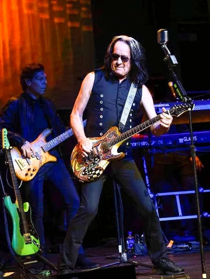 Todd Rundgren of Solo · Utopia